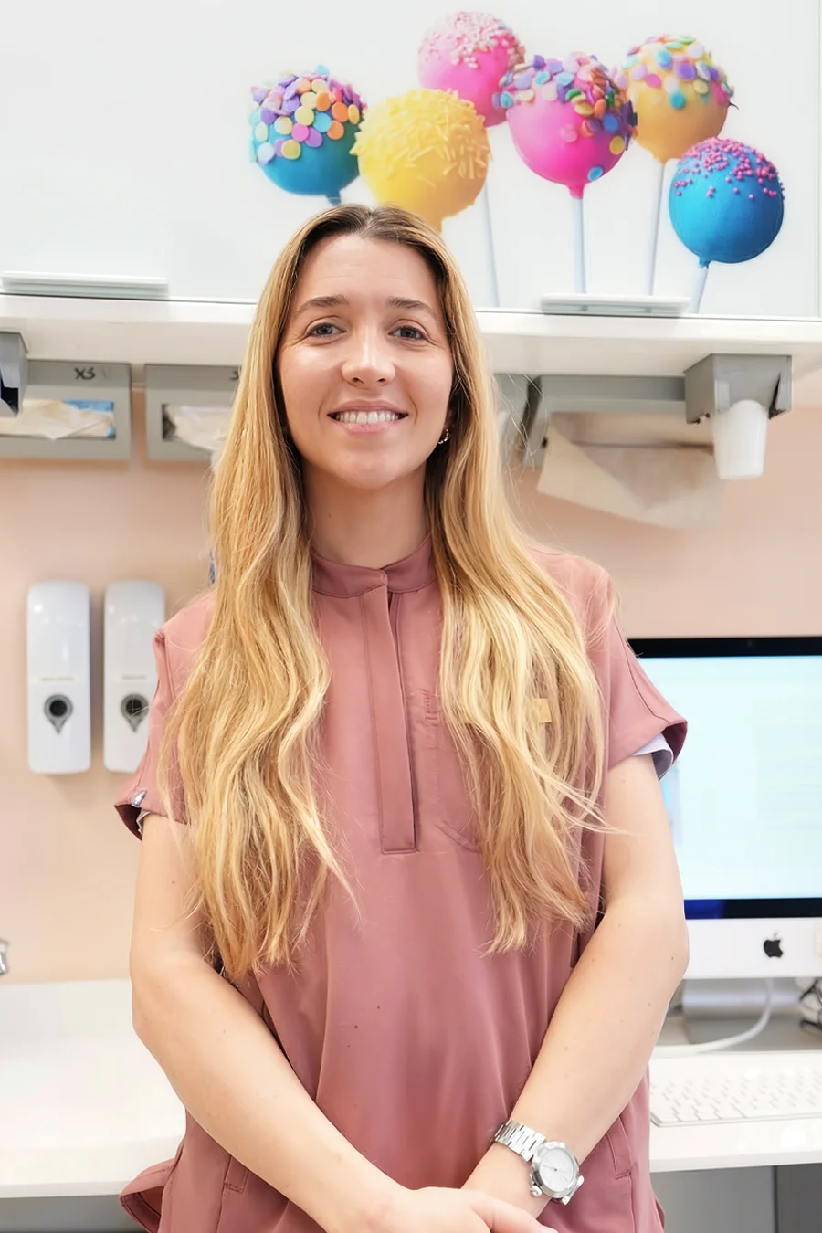 Dentist-Mariela Hernandez-Herrera